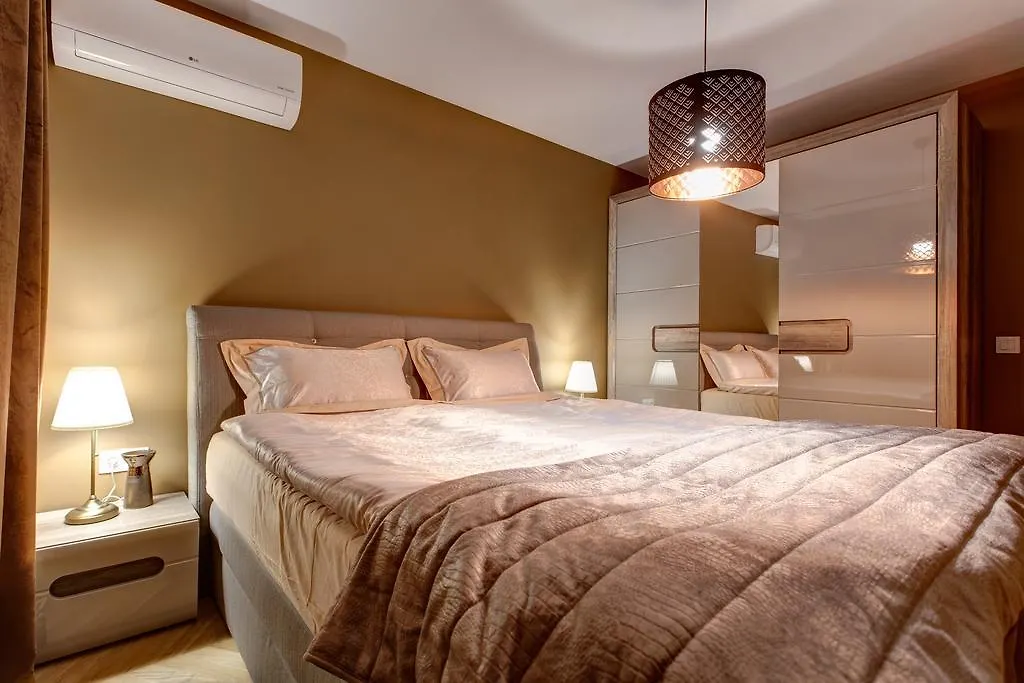 Silver & Gold Apartment Sofia